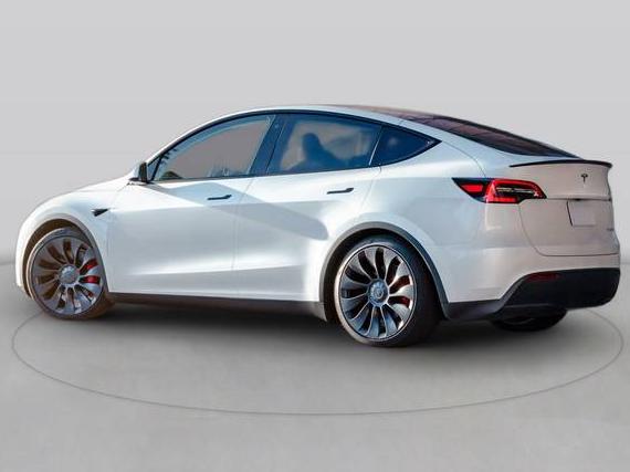 TESLA MODEL Y 2024 7SAYGDEE0RA219940 image